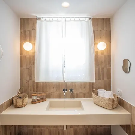 לינה וארוחת בוקר Antico Ulivo מונופולי