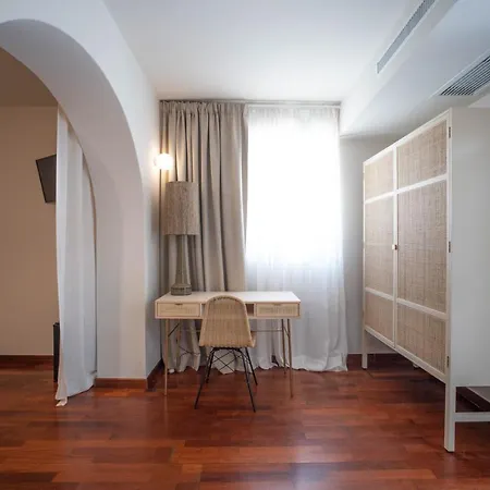 Antico Ulivo 4* Монополи