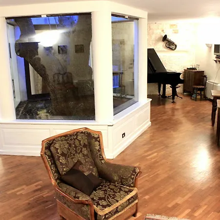 Antico Ulivo Oda ve Kahvaltı 4*