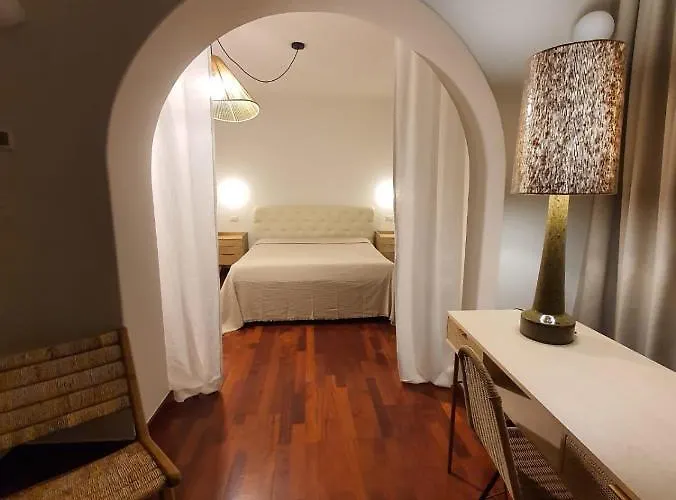 فندق مبيت وإفطار Antico Ulivo مونوبولي